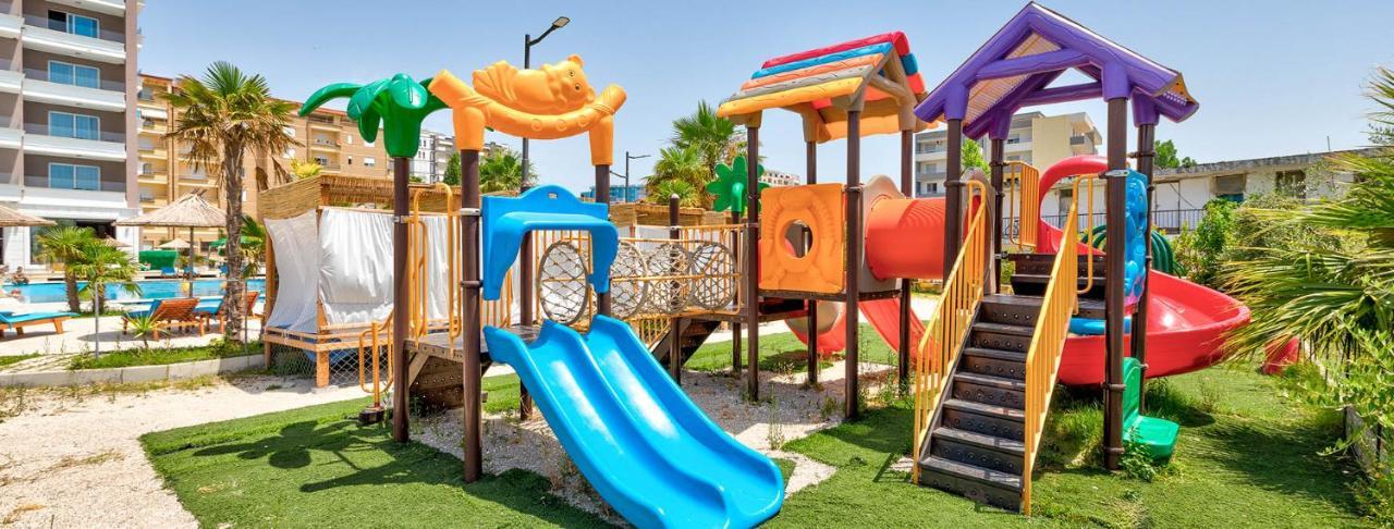 Beachfront With Hotel Facilities Вльора Екстер'єр фото